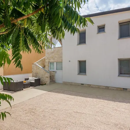 Apartmán Ivanusevic 1 By Interhome *