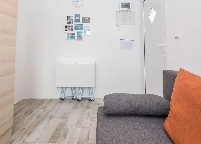 Ivanusevic 1 By Interhome Апартаменты *